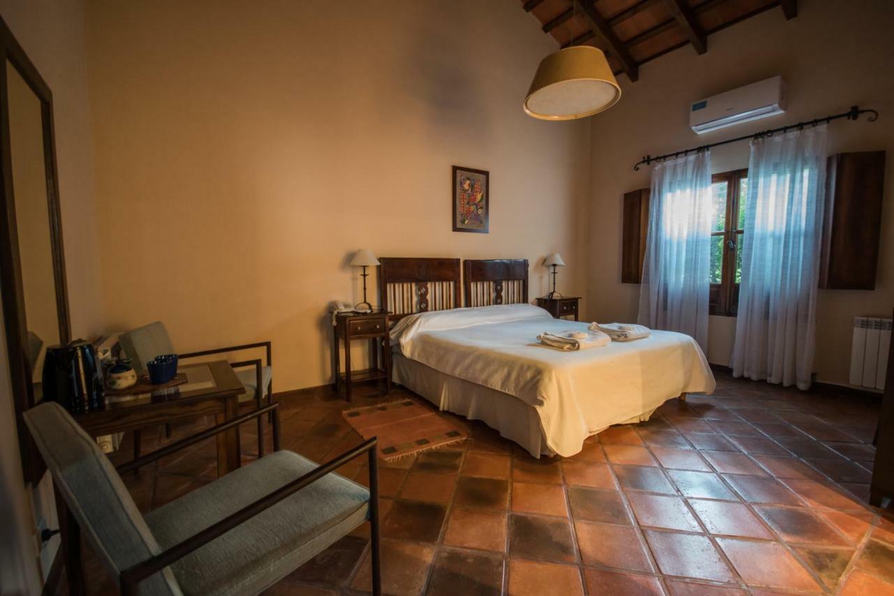 Hotel Torrontes San Lorenzo  Exterior photo